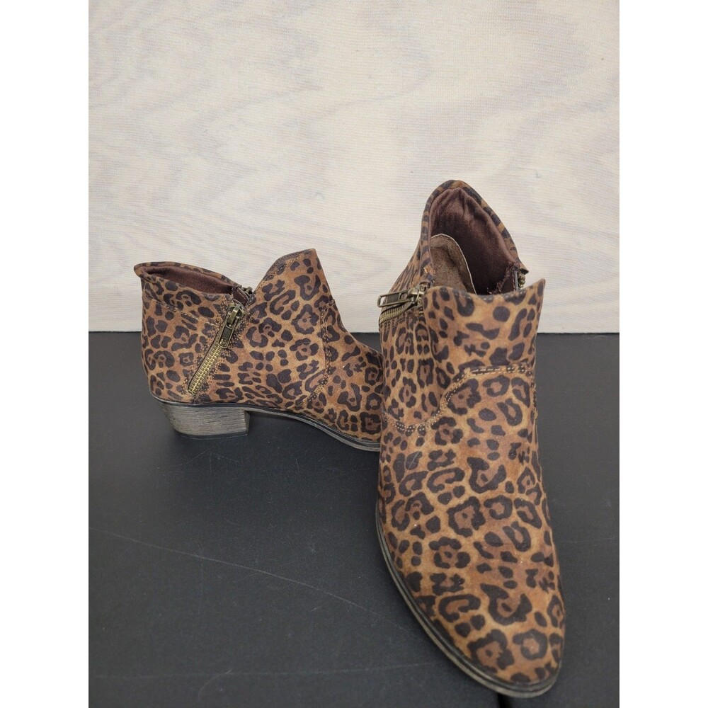 Sun Stone Women's SZ 7.5 Abby Ankle Boots Double Side Zip Bootie Animal Print